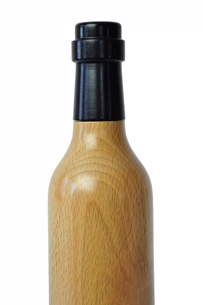 Pfeffermühle in Form einer kleinen Weinflasche