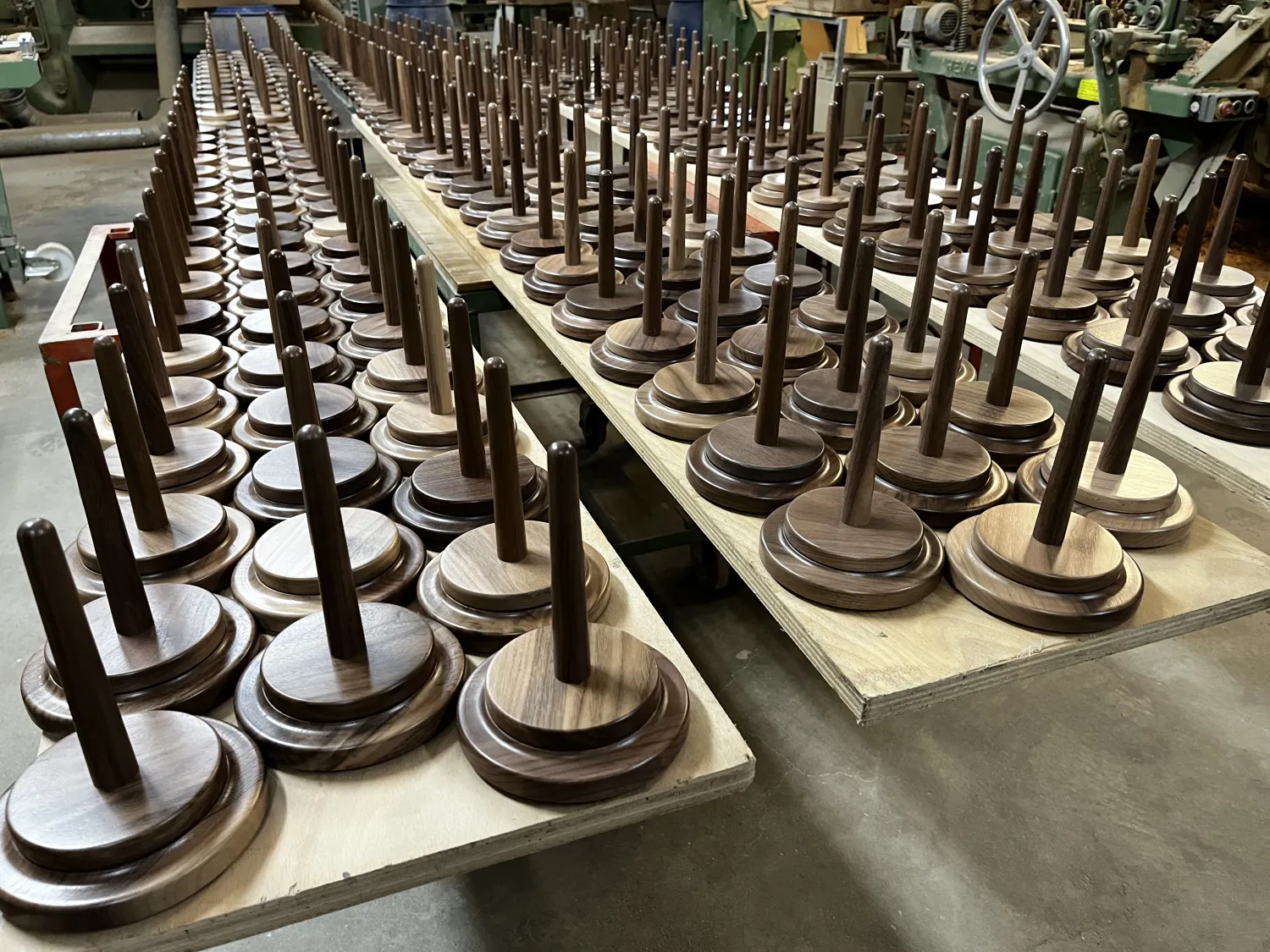 Wollabroller - Wollabwickler - Wollspule aus massivem Ahorn-Holz - Wollabwickler Herstellung für andere Wiederverkäufer