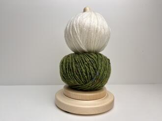 Wollabwickler XL, Ahorn lackiert