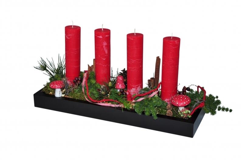 Dekoschale wengefarbig lackiert, mit Adventsgesteck