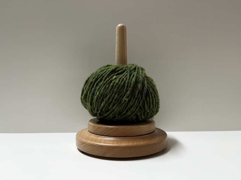 Wollabroller aus Buche